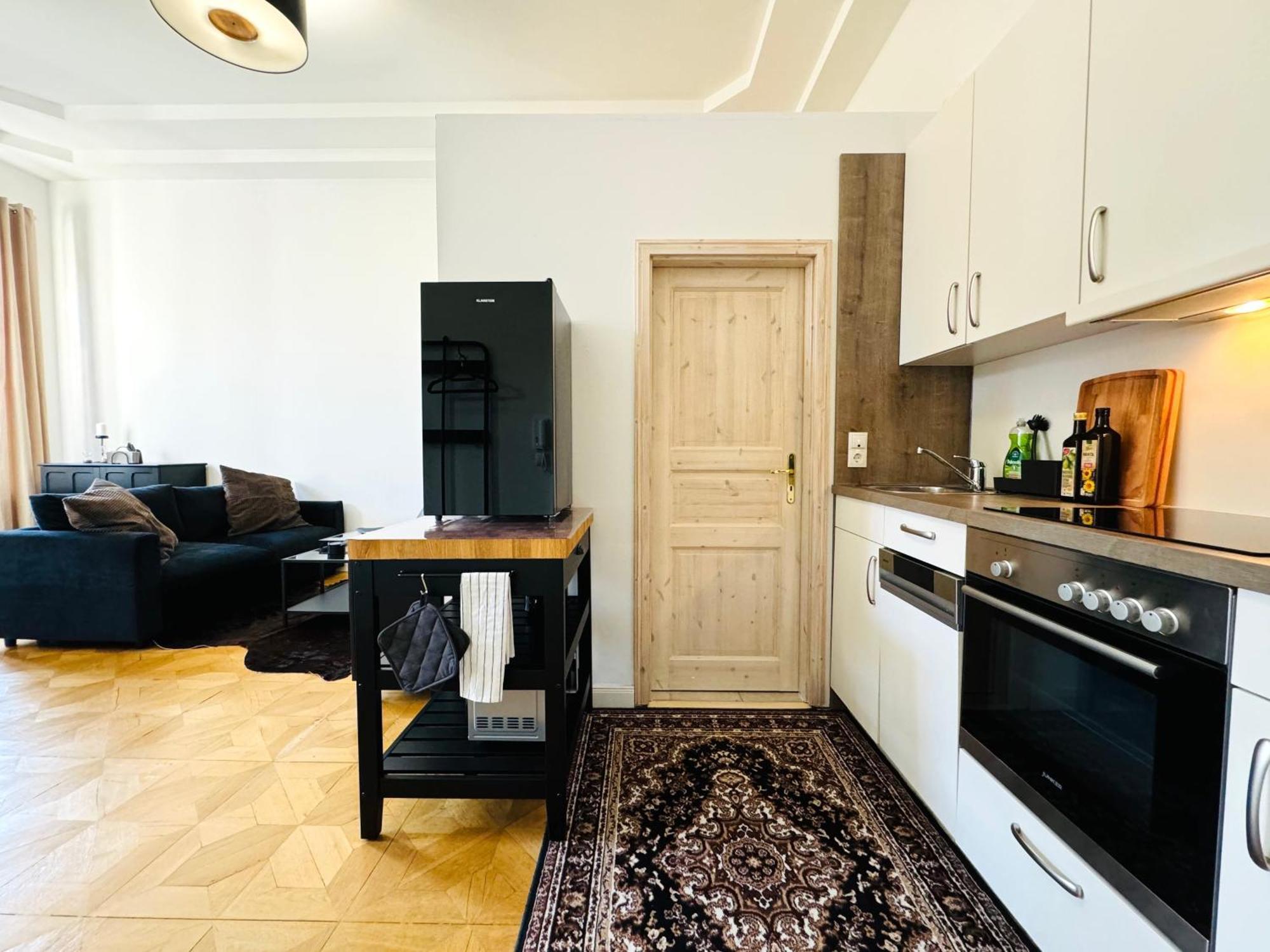 Superhosts Zentrum - Parkplatz - Badewanne - Netflix - Kaffee BRE Екстериор снимка